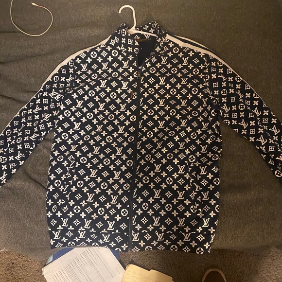 Jacket - Picture 1 of 1